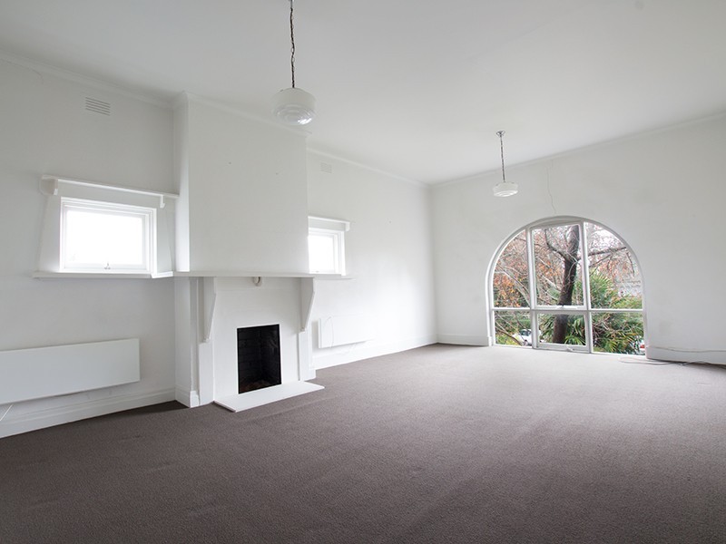 37D Acland Street, St Kilda VIC 3182