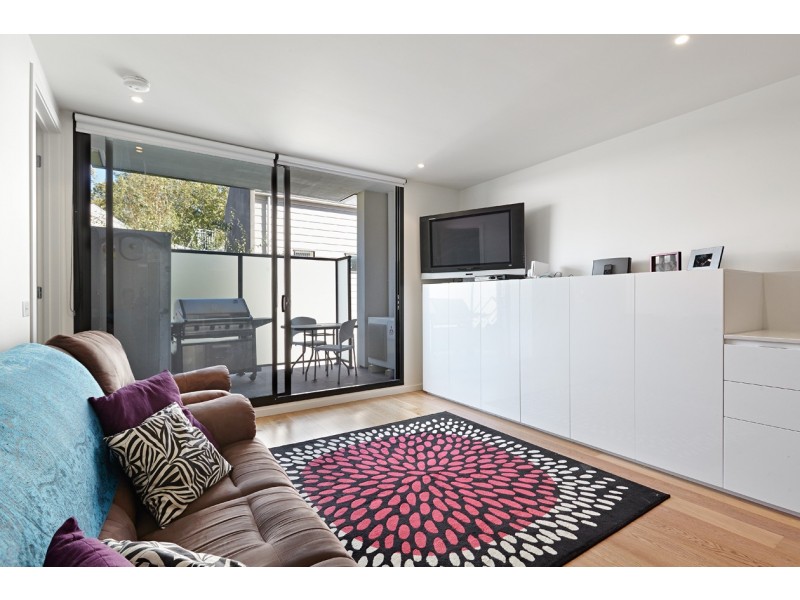 109/26-28 Broadway, Elwood VIC 3184