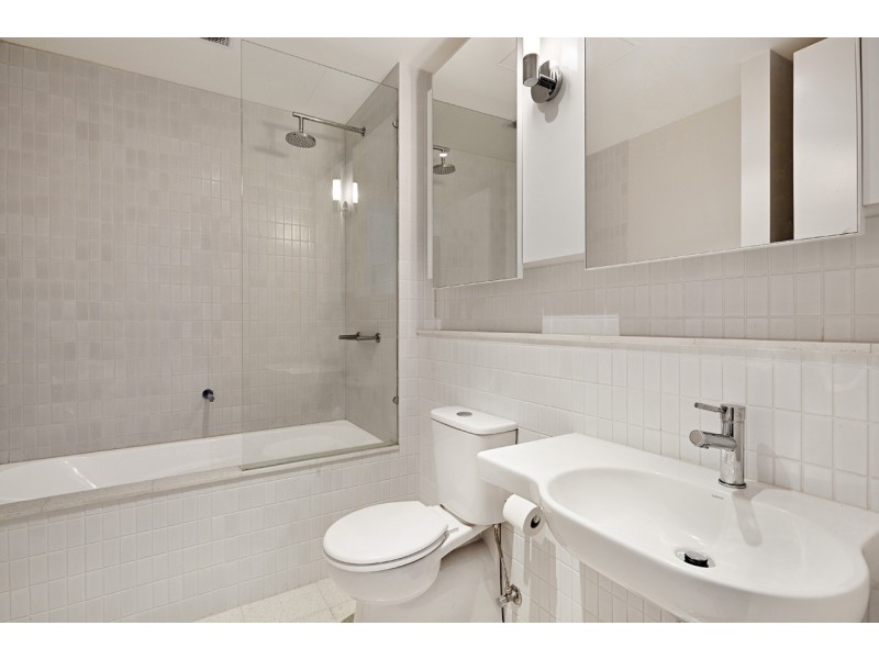 109/26-28 Broadway, Elwood VIC 3184