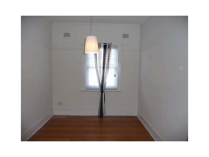 4/5 Robe Street, St Kilda VIC 3182