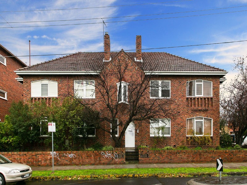 1/24 Dickens Street, Elwood VIC 3184