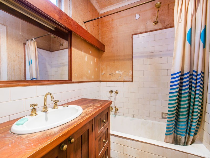 1/24 Dickens Street, Elwood VIC 3184