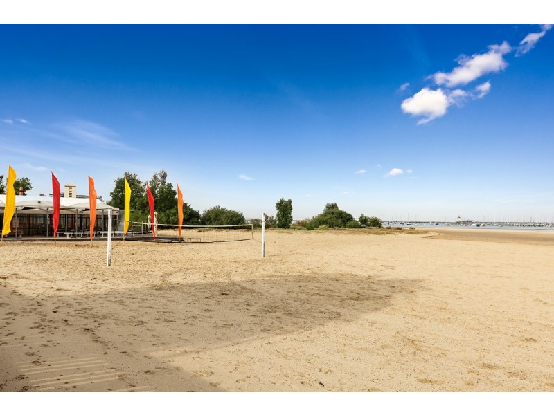 13/323 Beaconsfield Parade, St Kilda VIC 3182