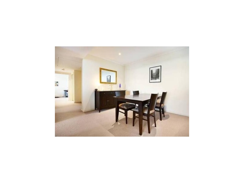 205/127 Beach Street, Port Melbourne VIC 3207