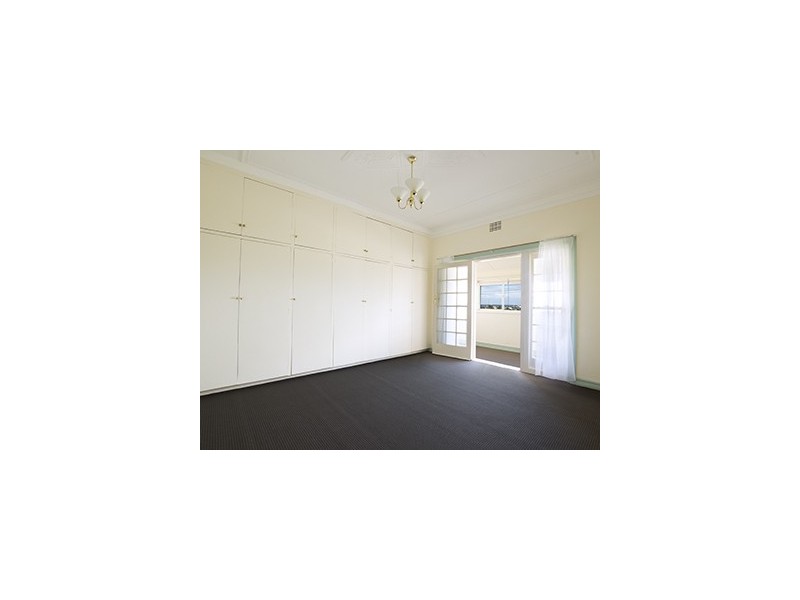 4/24 Marine Parade, St Kilda VIC 3182