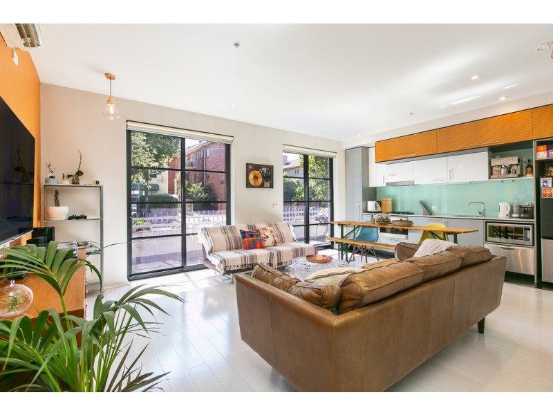 8/220 Barkly Street, St Kilda VIC 3182