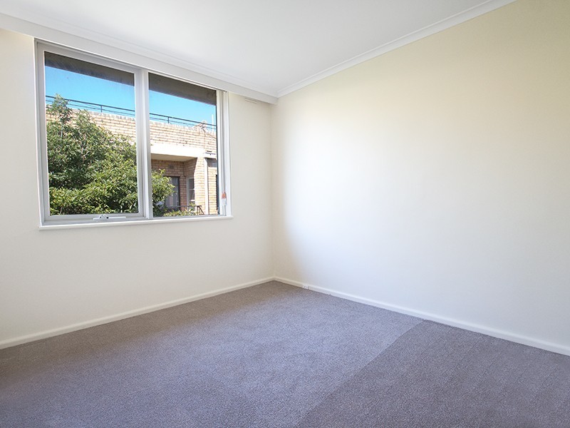 11/287 Barkly Street, St Kilda VIC 3182