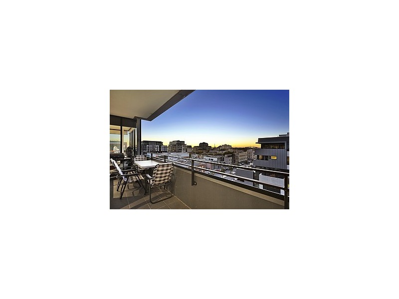 C602/166 Rouse Street, Port Melbourne VIC 3207