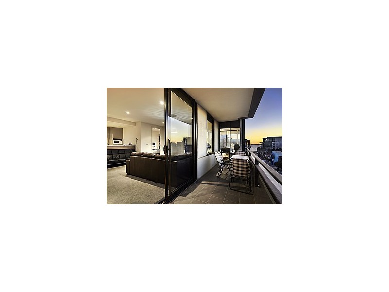 C602/166 Rouse Street, Port Melbourne VIC 3207