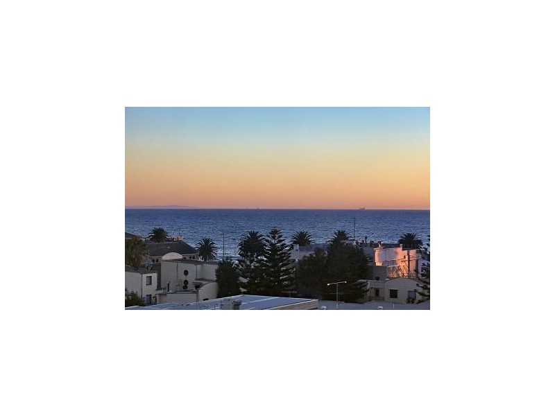 C602/166 Rouse Street, Port Melbourne VIC 3207