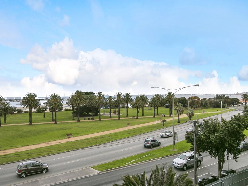 17/350 Beaconsfield Parade, St Kilda West VIC 3182