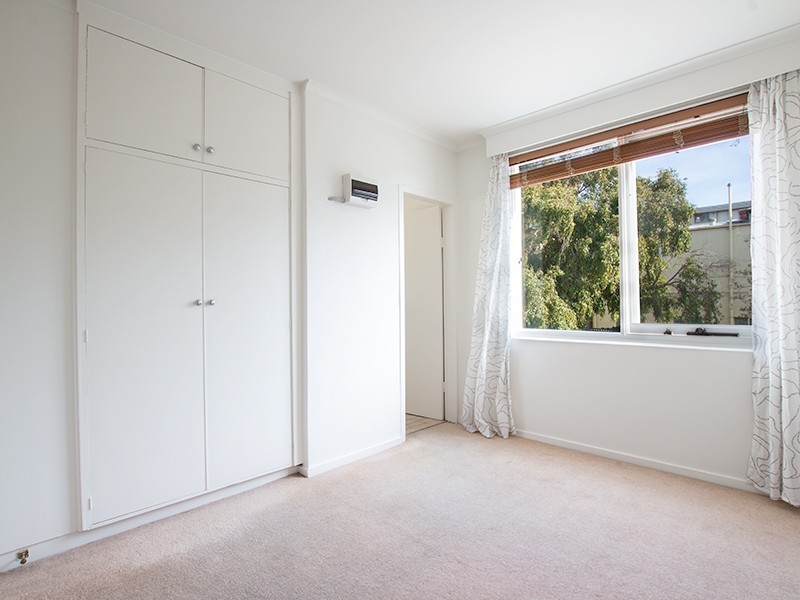 14/13 Crimea Street, St Kilda VIC 3182