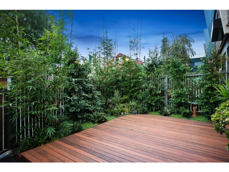 1/17 Martin Street, St Kilda VIC 3182