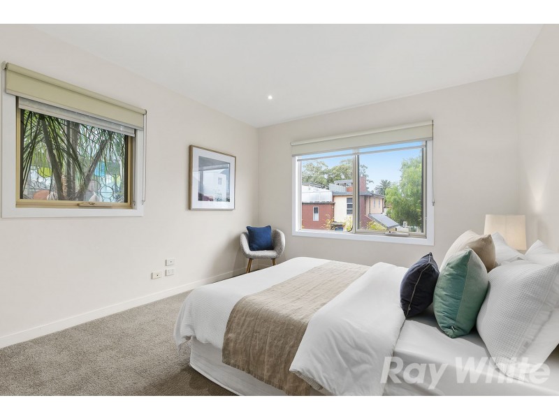 1/17 Martin Street, St Kilda VIC 3182