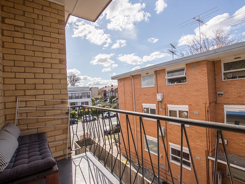 9/131 Alma Road, St Kilda East VIC 3183