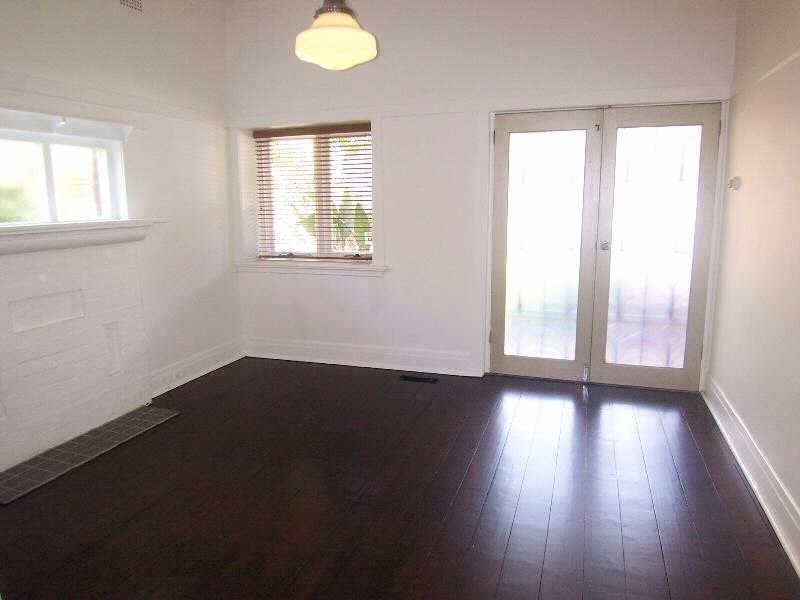 13 Clyde Street, St Kilda VIC 3182