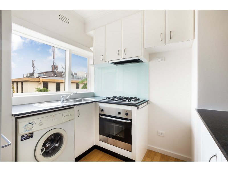 12/3-5 Chomley Street, Prahran VIC 3181