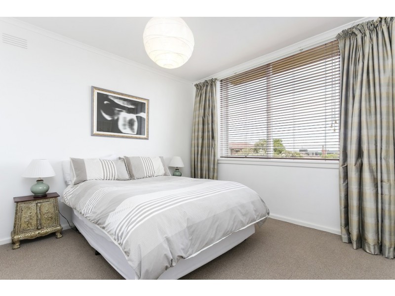 4/27 Alma Grove, St Kilda VIC 3182