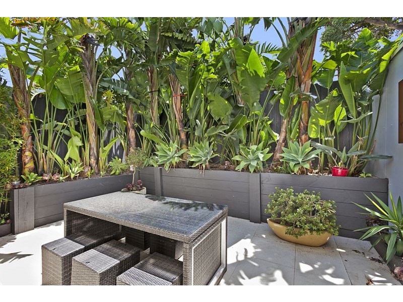 16 Fawkner Street, St Kilda VIC 3182