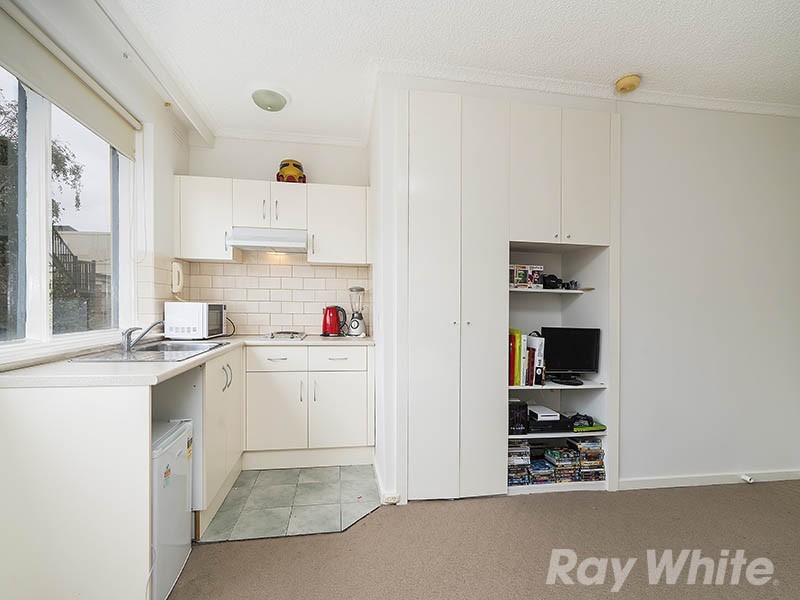 11/1 Acland Street, St Kilda VIC 3182