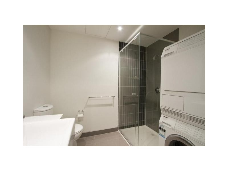 11/4A Lansdowne Road, St Kilda East VIC 3183