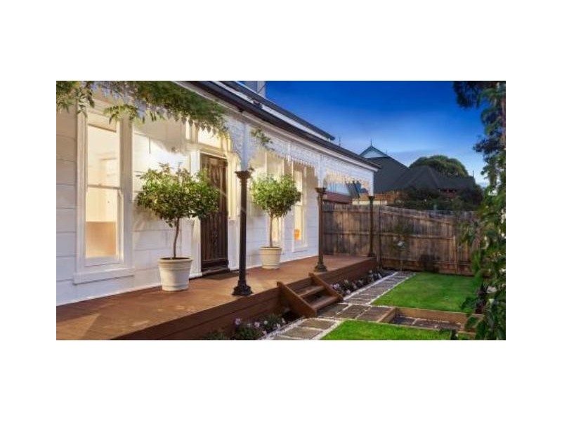 2 Munro Street, Brighton VIC 3186