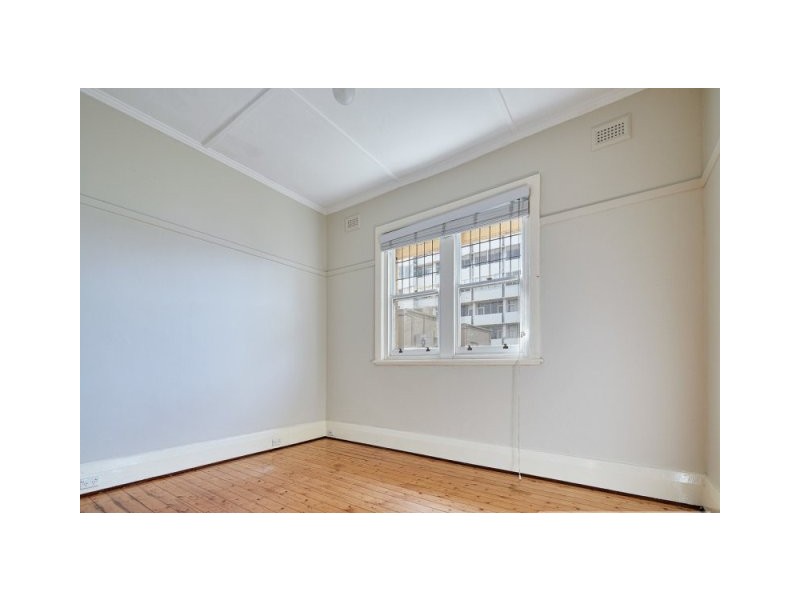 7/16 Marine Parade, St Kilda VIC 3182