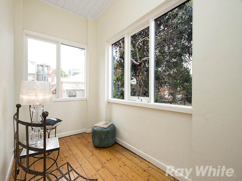 7/92 Barkly, St Kilda VIC 3182