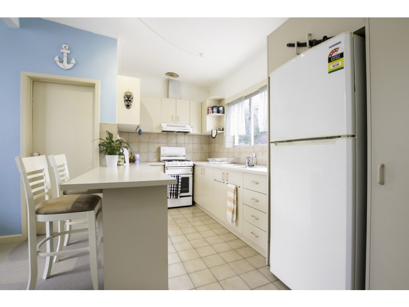 4/33 Dickens Street, Elwood VIC 3184