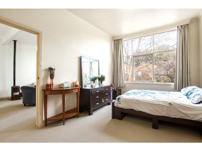 4/33 Dickens Street, Elwood VIC 3184