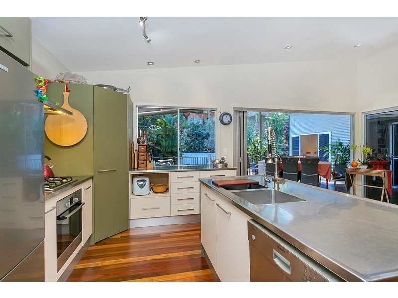 68 Roberts Drive, Trinity Beach QLD 4879