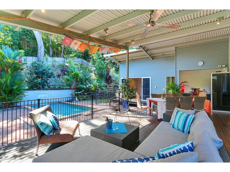 68 Roberts Drive, Trinity Beach QLD 4879