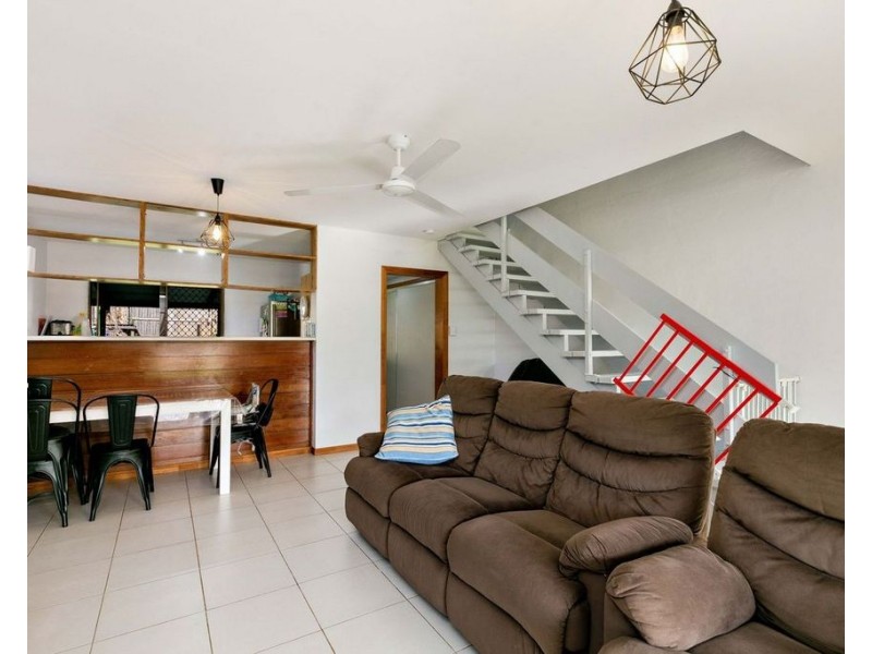 1/7 Talasea Street, Trinity Beach QLD 4879