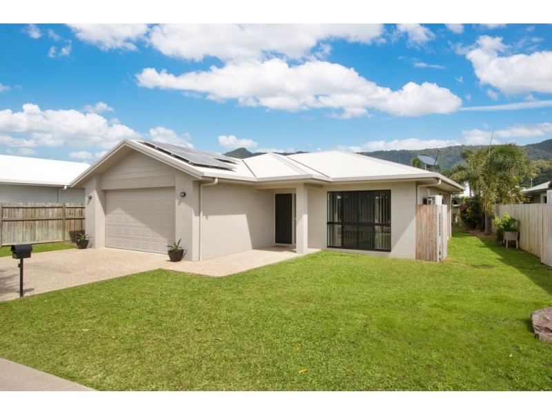 15 Landsborough Drive, Smithfield QLD 4878