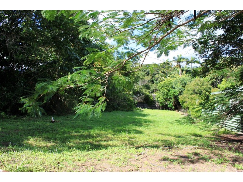 4 Meeroo Street, Kuranda QLD 4881