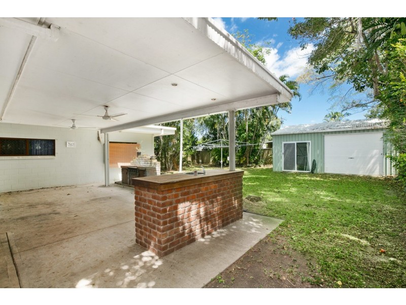 11 Huon Street, Trinity Beach QLD 4879