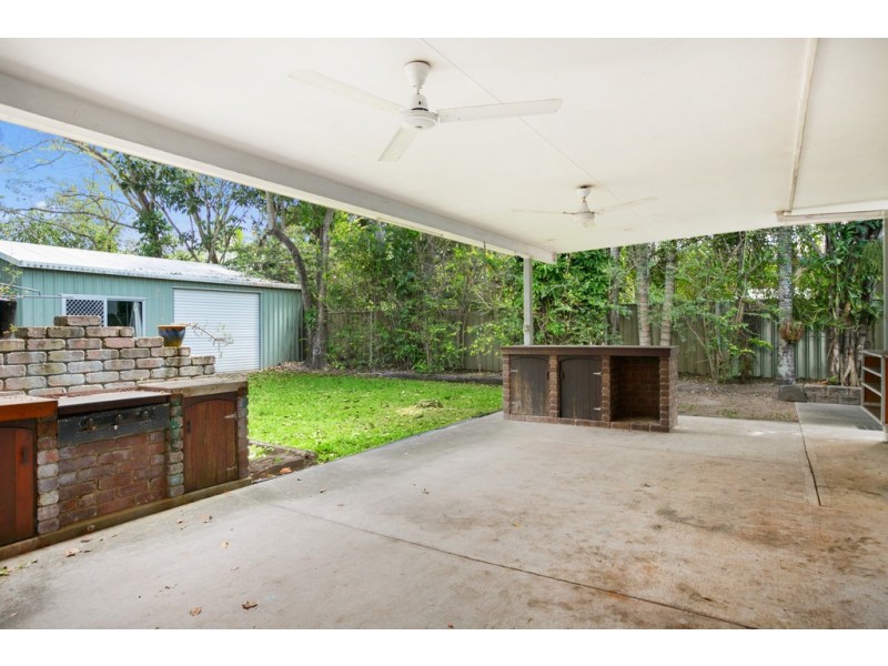 11 Huon Street, Trinity Beach QLD 4879
