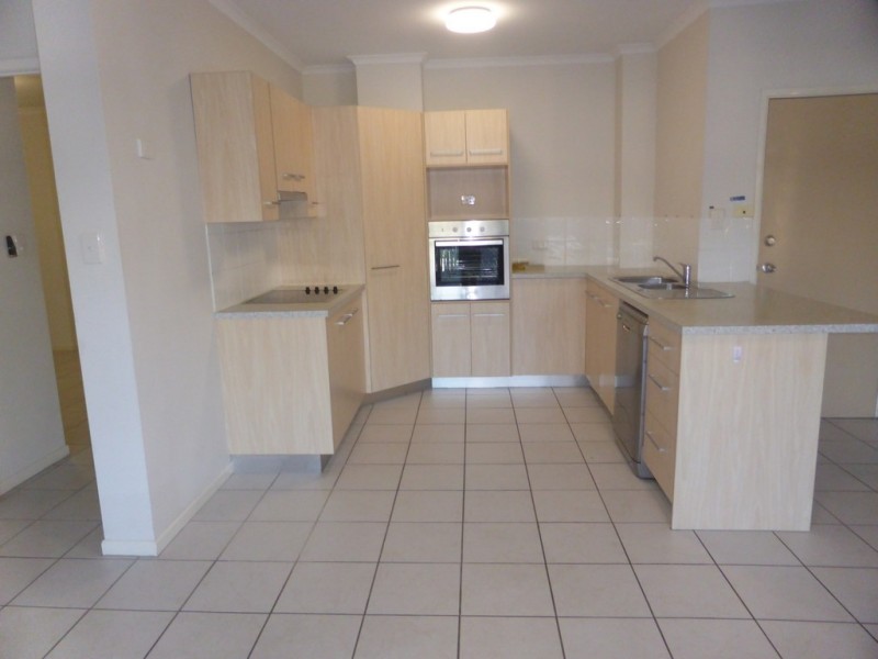 1/238 McLeod Street, Cairns North QLD 4870