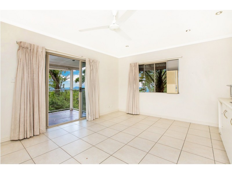2/7 Tari Place, Trinity Beach QLD 4879