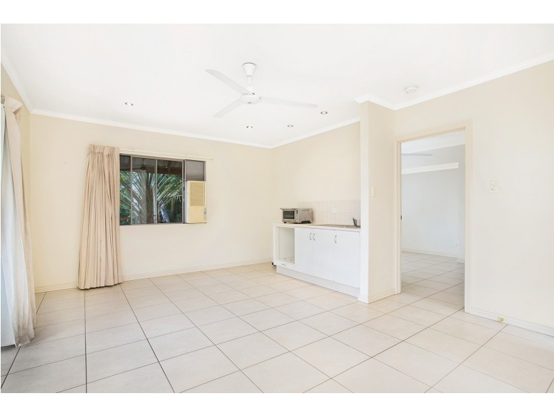 2/7 Tari Place, Trinity Beach QLD 4879