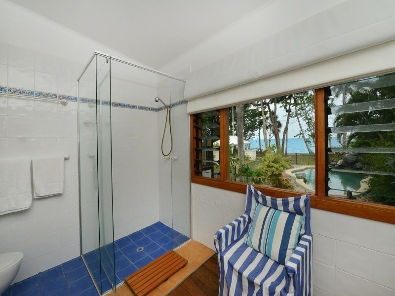 15 Marine Parade, Newell QLD 4873