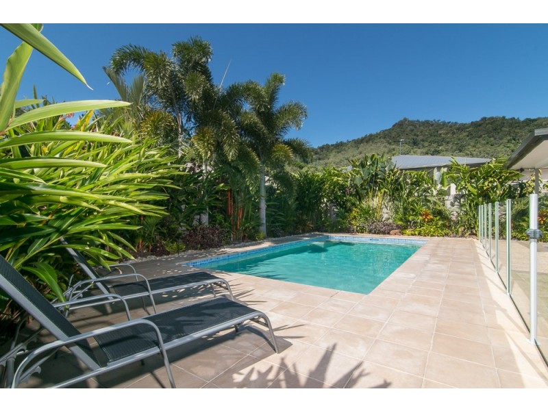 1 Weld Crescent, Smithfield QLD 4878