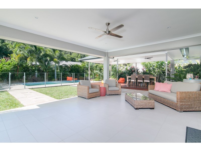 1 Weld Crescent, Smithfield QLD 4878