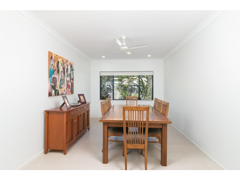1 Weld Crescent, Smithfield QLD 4878