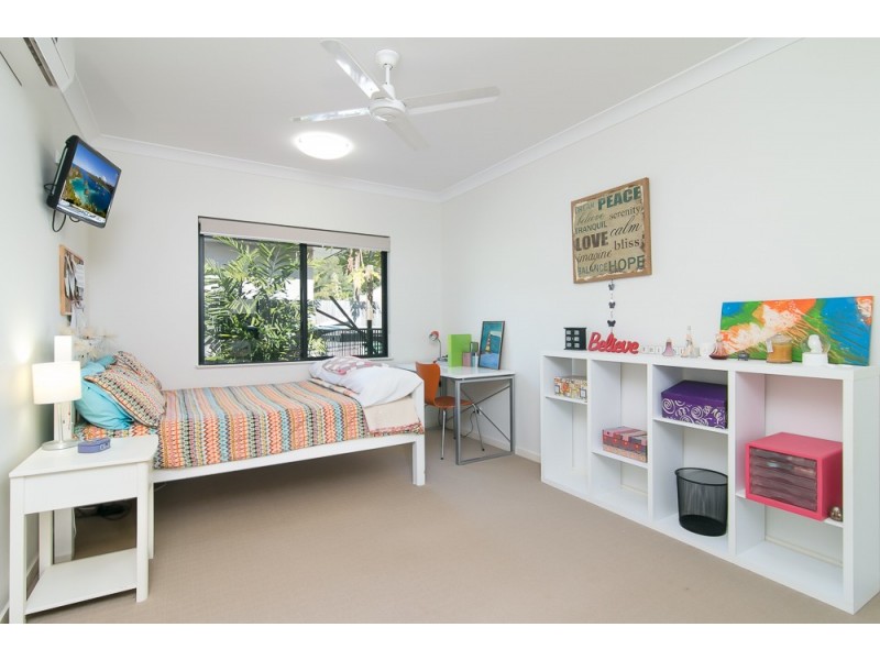 1 Weld Crescent, Smithfield QLD 4878