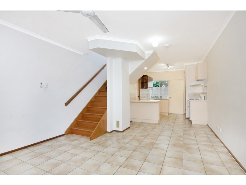6/33-35 Fairweather Street, Yorkeys Knob QLD 4878