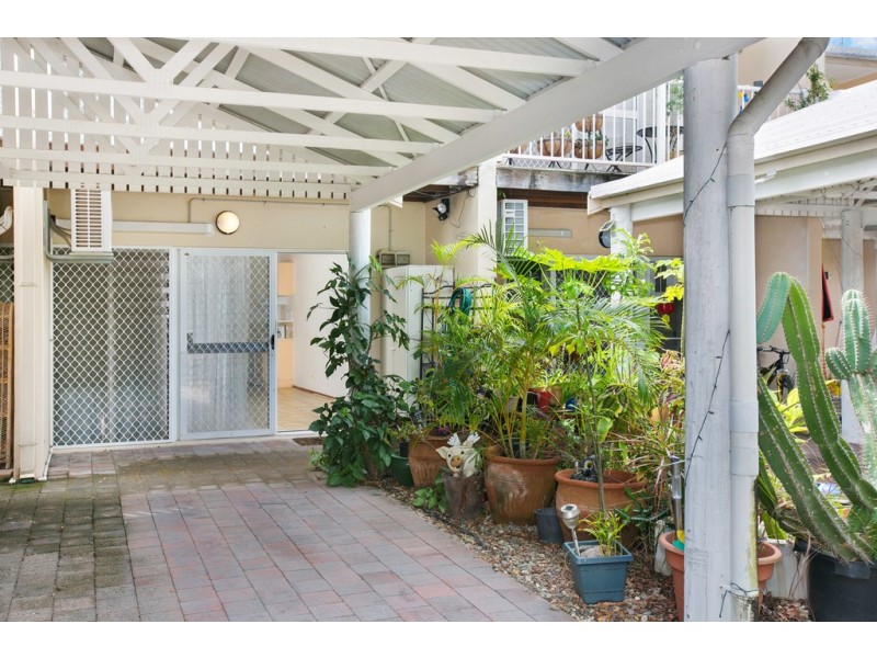 6/33-35 Fairweather Street, Yorkeys Knob QLD 4878