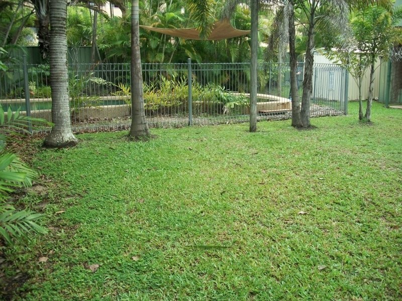 2 Corinda Close, Trinity Beach QLD 4879