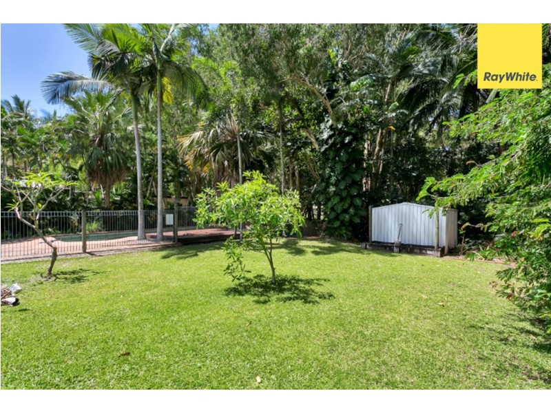 18 Hope Street, Clifton Beach QLD 4879