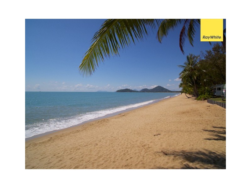 18 Hope Street, Clifton Beach QLD 4879